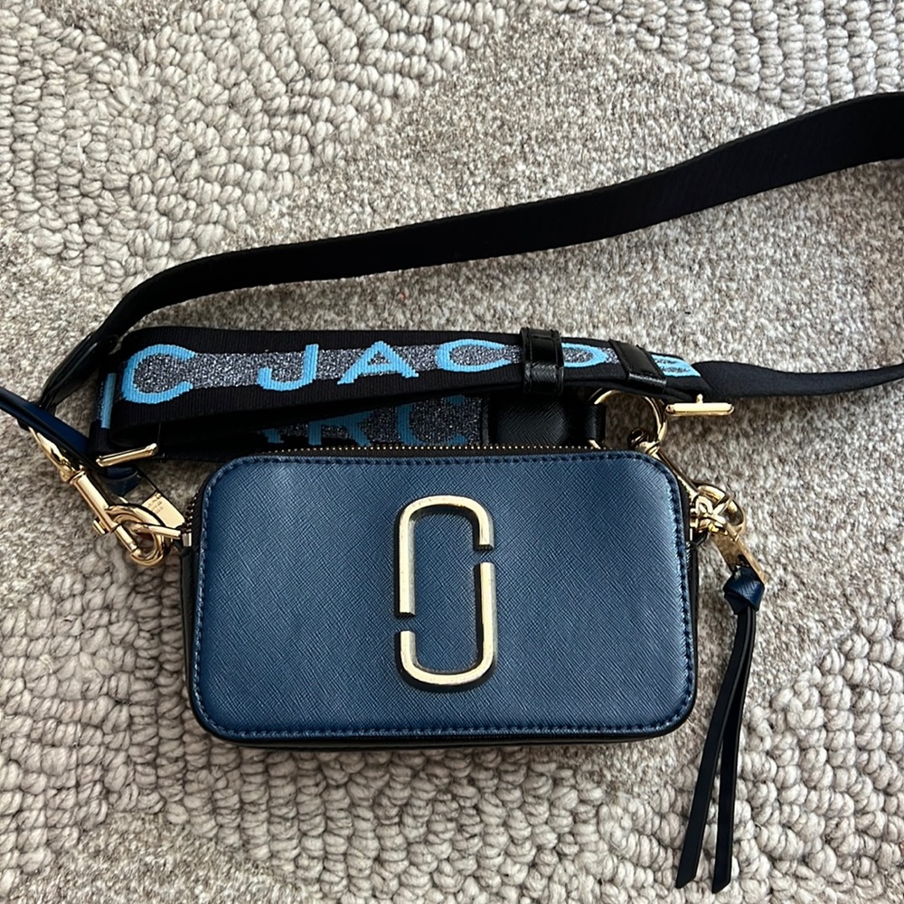 Marc Jacobs Snapshot